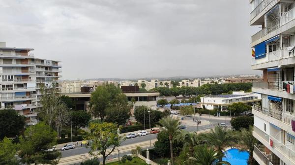 Piso en avenida Bruselas