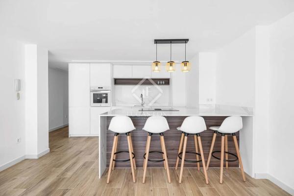 Piso en avenida de Villajoyosa