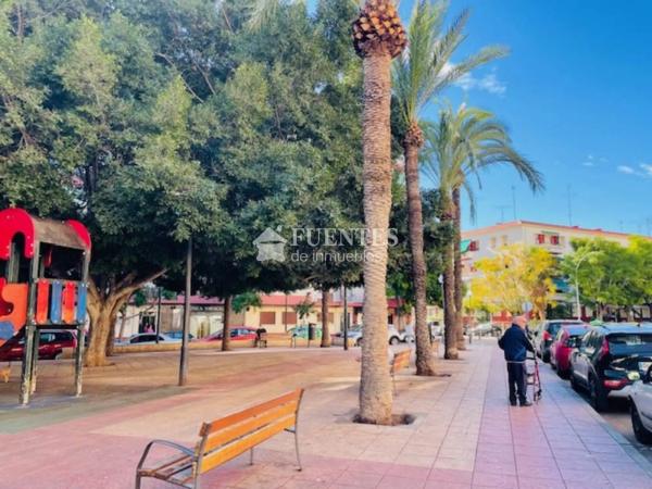 Piso en calle Maestro Luis Torregrosa