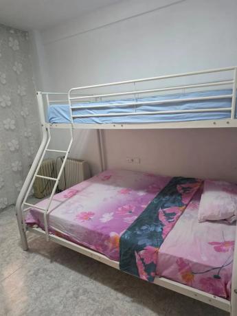 Piso en calle del Ingeniero Canales