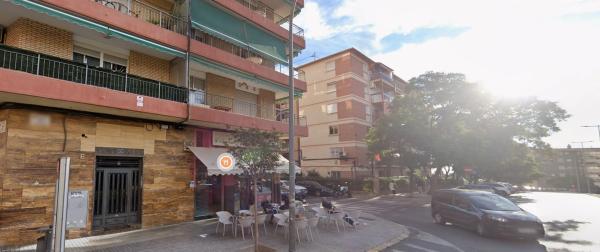 Piso en calle del Ingeniero Canales