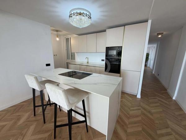 Piso en calle de la Virgen del Socorro, 67