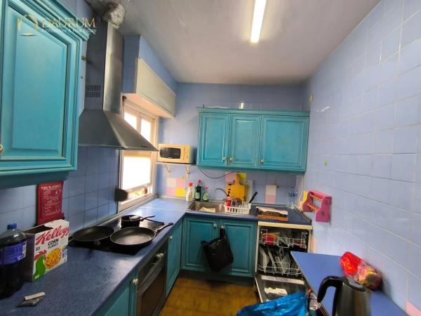 Ático en plaza Santa Teresa