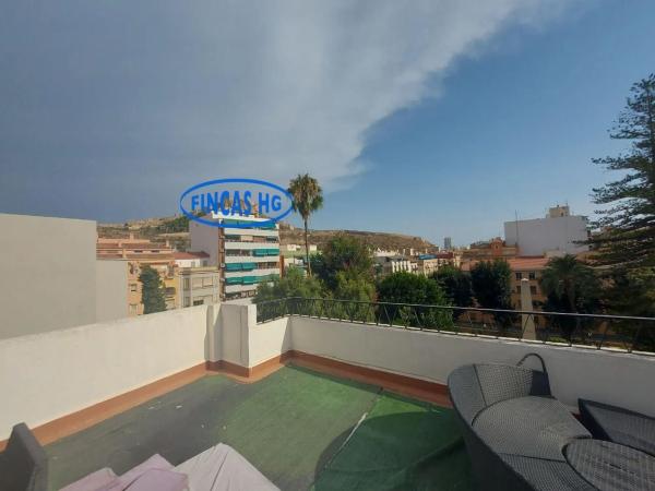 Ático en Barrio San Antón