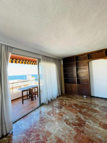 Piso en calle de la Virgen del Socorro