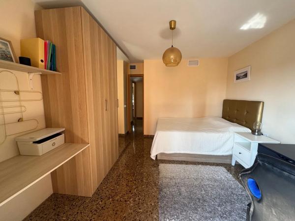 Piso en avenida de Dénia, 51