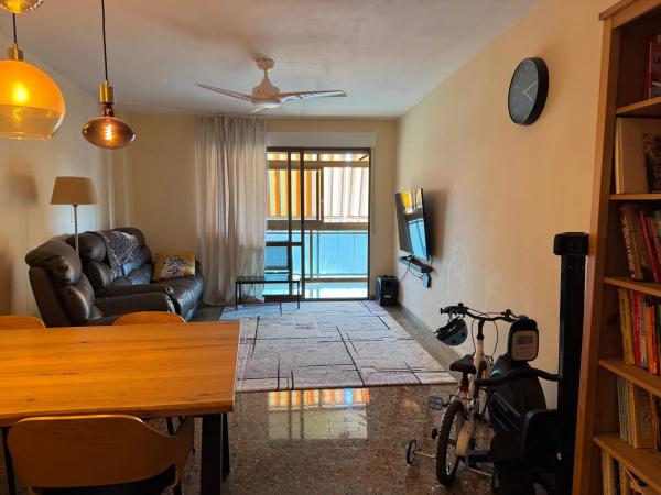 Piso en avenida de Dénia, 51