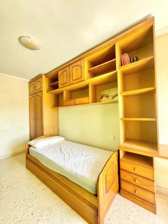 Piso en avenida de Dénia, 45