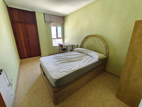 Piso en avenida de Dénia