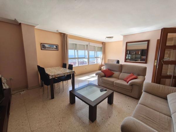 Piso en avenida de Dénia