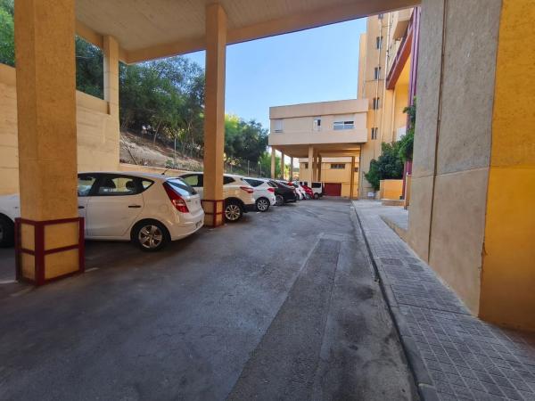 Piso en avenida de Dénia