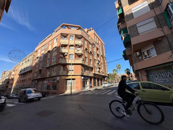 Piso en calle Pintor Gisbert