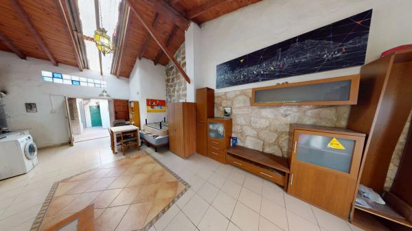 Casa independiente en calle Juan Ortega