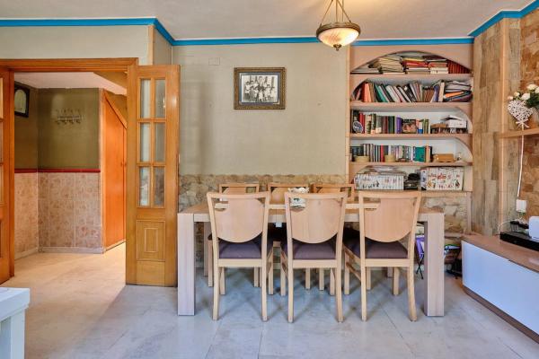 Chalet adosado en calle Ceuta