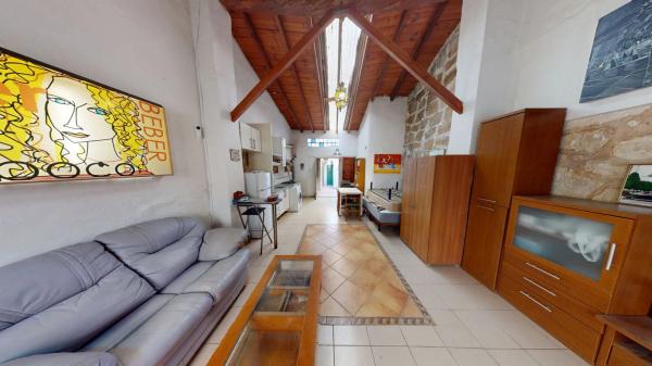 Casa independiente en calle Juan Ortega