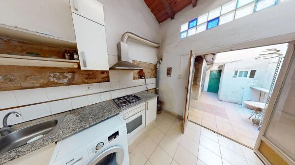 Casa independiente en calle Juan Ortega