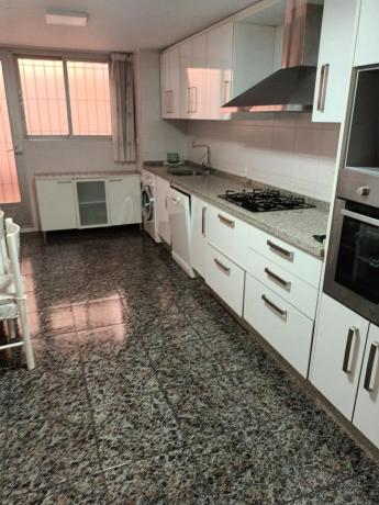 Piso en CL Bono Guarner, 8