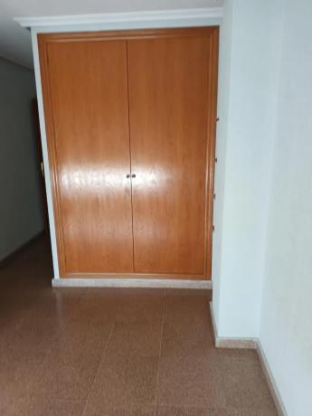 Piso en CL Bono Guarner, 8