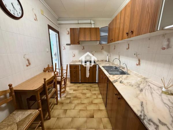 Piso en calle Presbitero Baltasar Carrasco