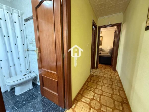 Piso en calle Presbitero Baltasar Carrasco