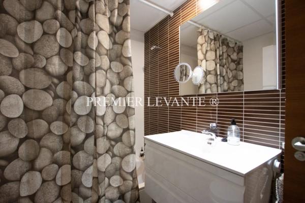 Piso en avenida José Jornet Navarro