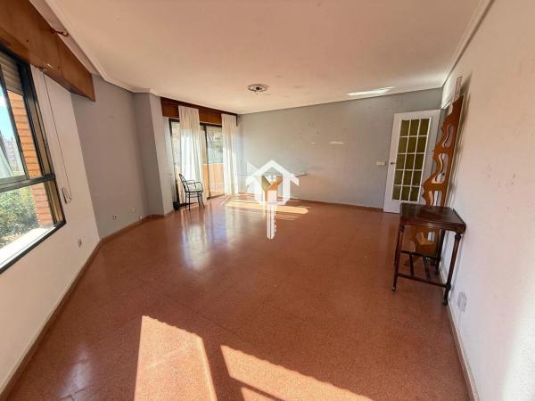 Piso en calle Tarragona