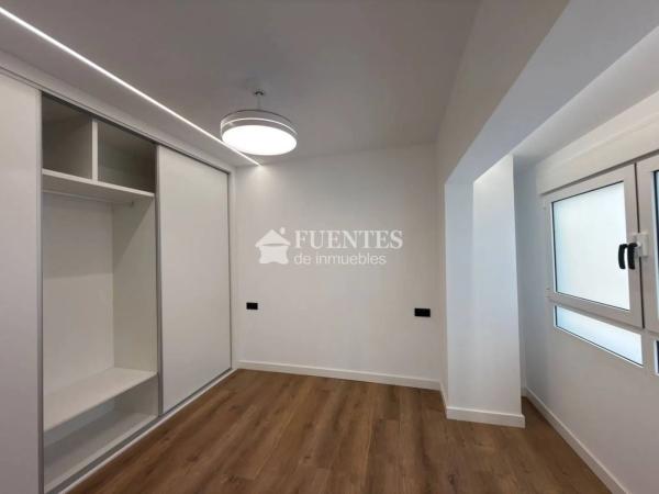 Piso en calle Padre Recaredo de Los Rios