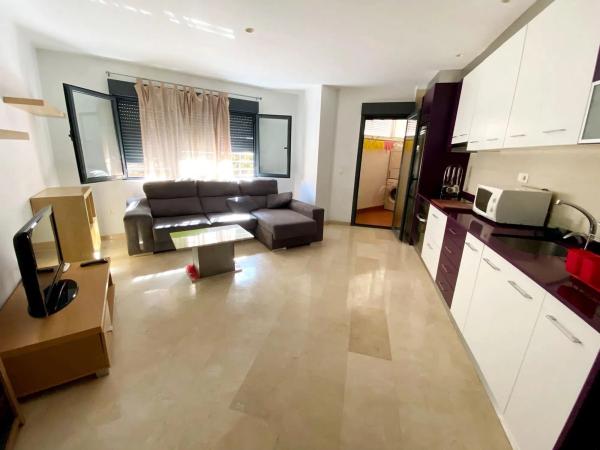 Estudio en calle de Wenceslao Fernández Flórez, 1