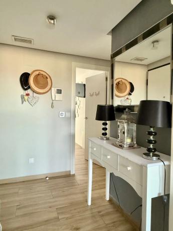 Piso en avenida Isla de Corfú