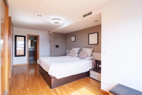 Piso en plaza del Papa Juan Pablo II