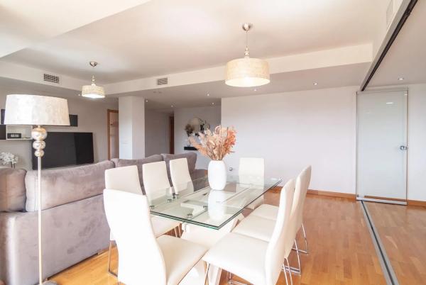 Piso en plaza del Papa Juan Pablo II