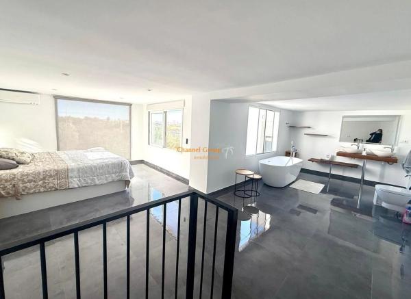 Casa independiente en calle Azafrán