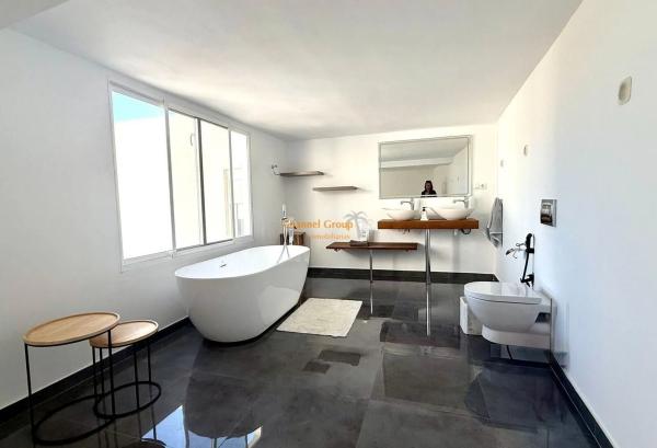 Casa independiente en calle Azafrán