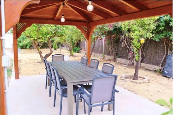 Casa independiente en calle Hogar Provincial