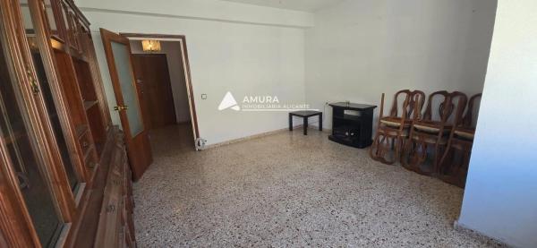 Piso en calle de Castelar