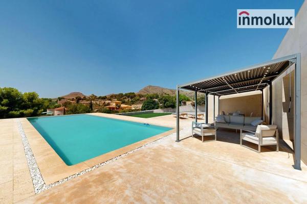 Casa independiente en calle Montíboli