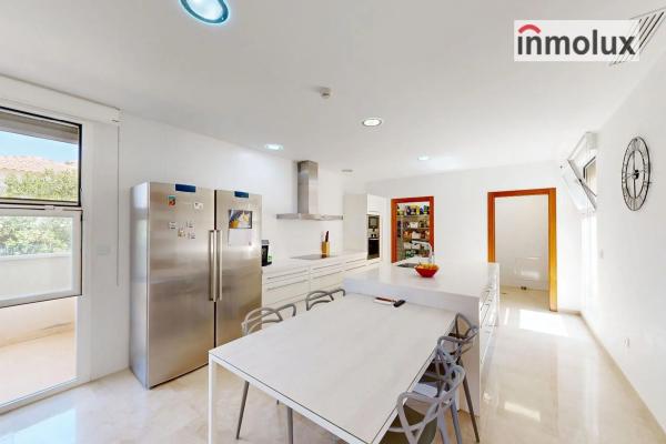 Casa independiente en calle Montíboli