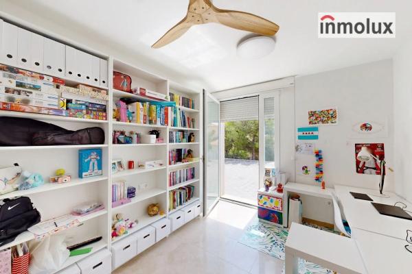 Casa independiente en calle Montíboli