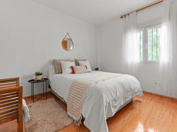 Casa independiente en calle Cala Calabarda, 9 -1