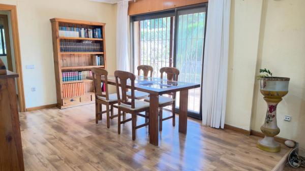 Casa independiente en calle Alavega, 6