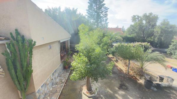 Casa independiente en calle Alavega, 6