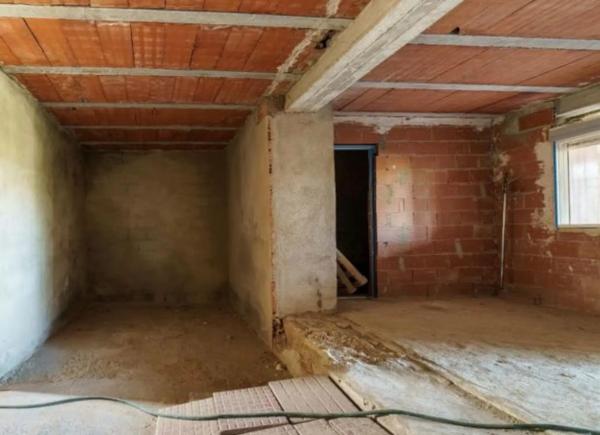 Casa independiente en calle Única