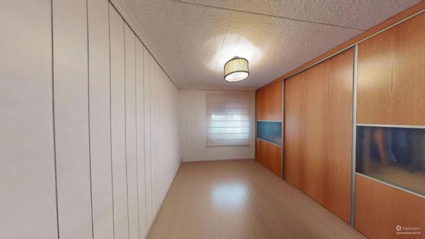 Piso en calle Carcagente