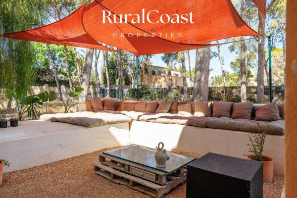 Casa independiente en calle Músic Carlos Cosmen