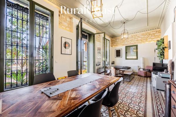 Casa independiente en calle Músic Carlos Cosmen