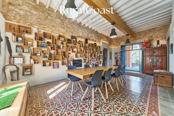 Casa independiente en calle Músic Carlos Cosmen