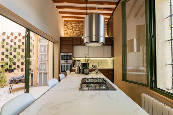 Casa independiente en calle Músic Carlos Cosmen