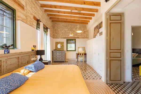 Casa independiente en calle Músic Carlos Cosmen