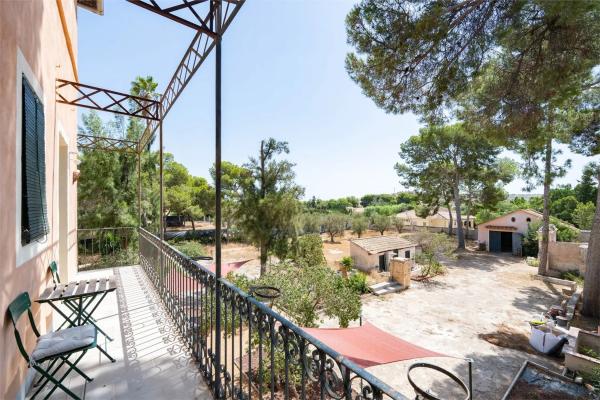 Casa independiente en calle Músic Carlos Cosmen