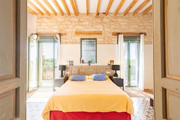 Casa independiente en calle Músic Carlos Cosmen